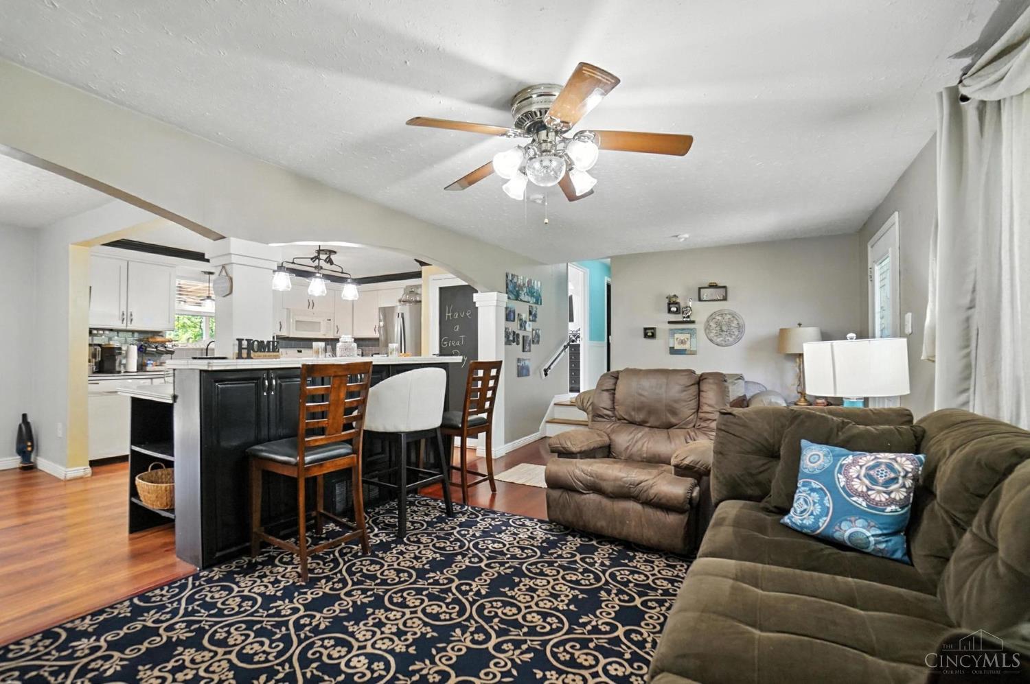 5460 Country Lane