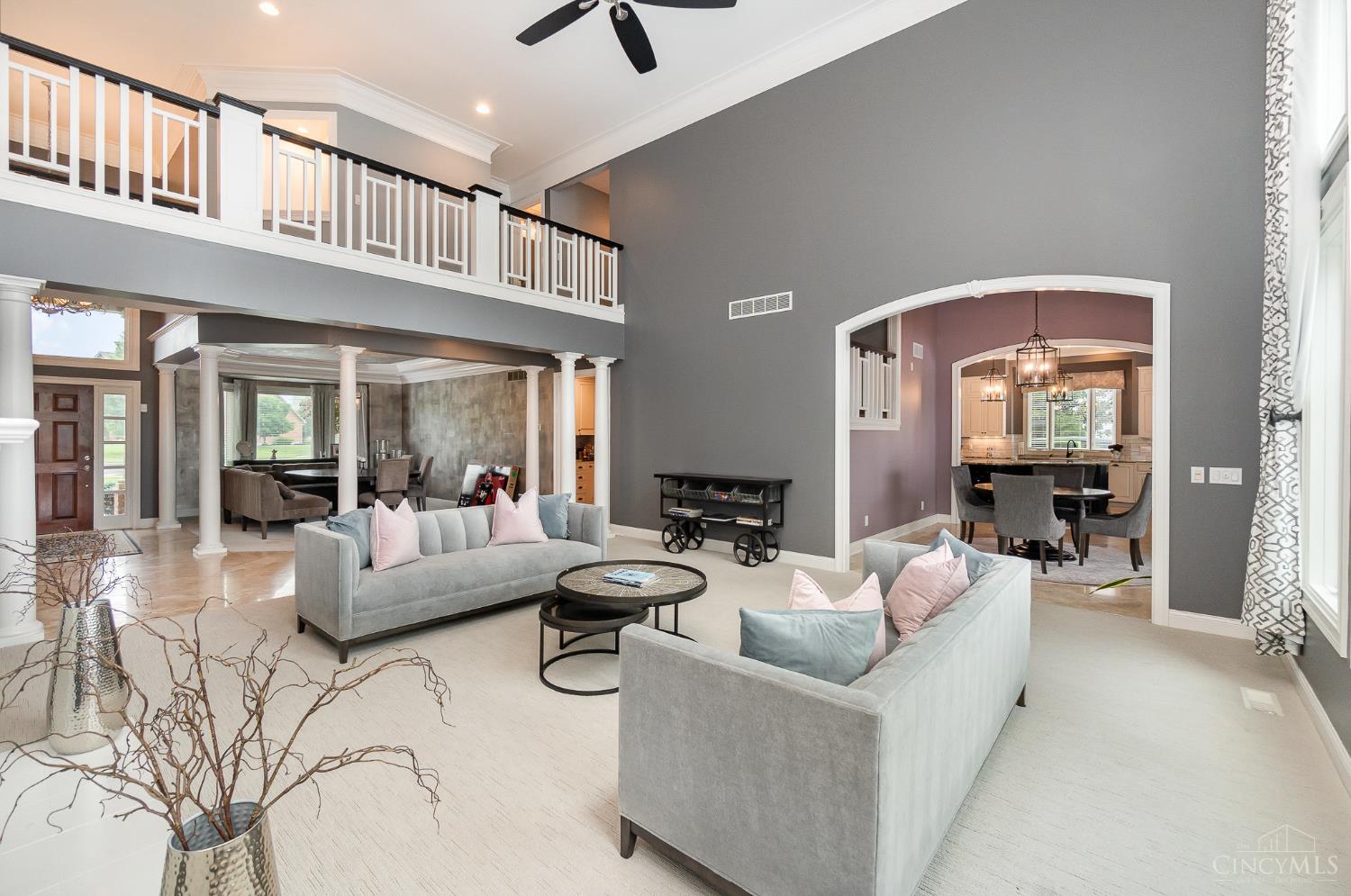 6674 Waters Edge