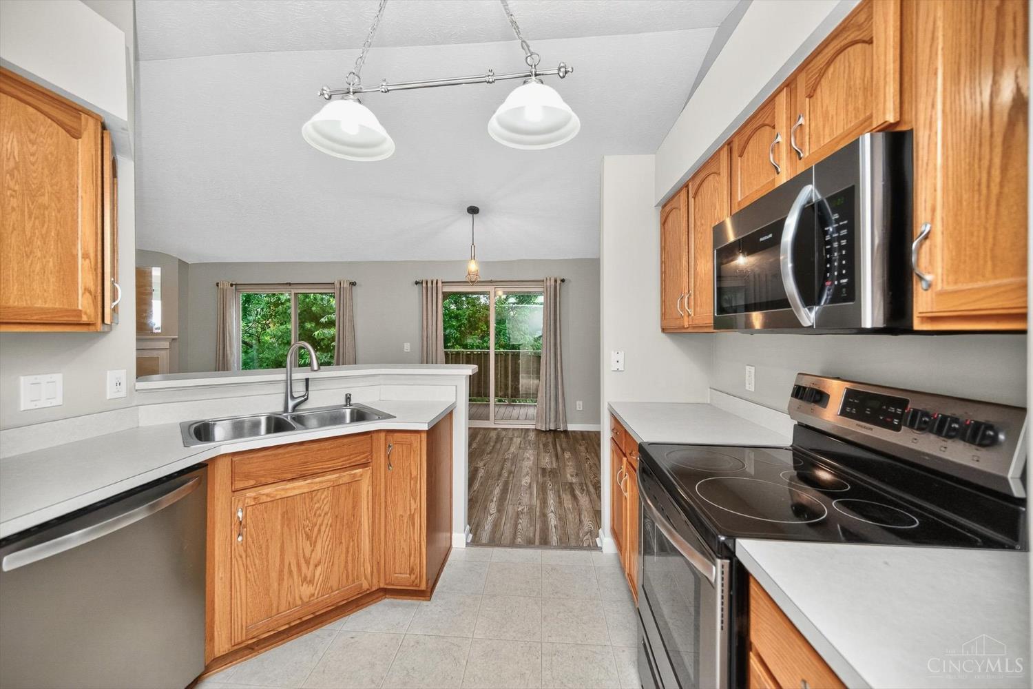 830 Southmeadow Circle
