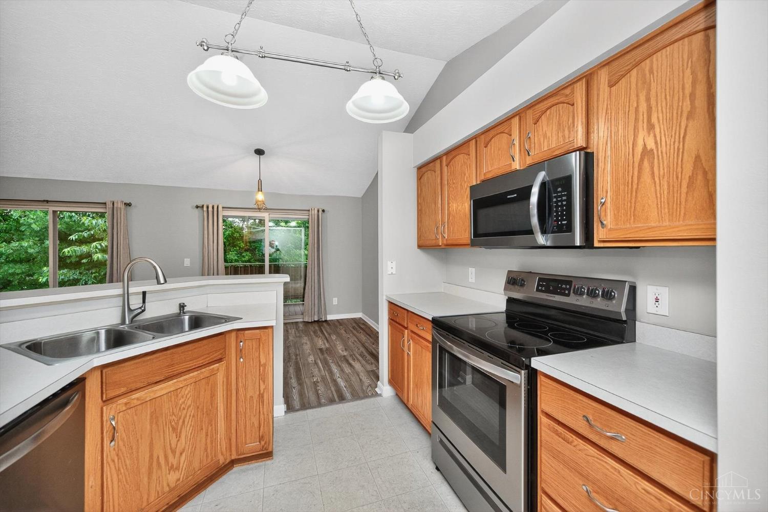 830 Southmeadow Circle