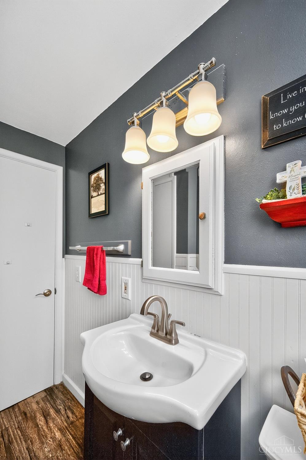 5744 Melody Lane