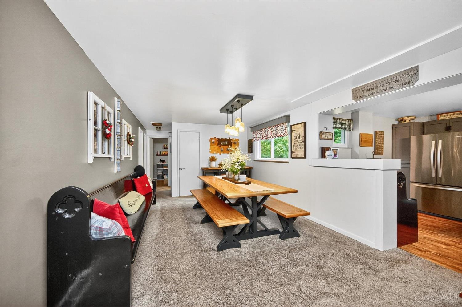 5744 Melody Lane