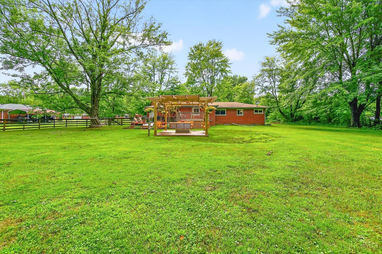 5744 Melody Lane