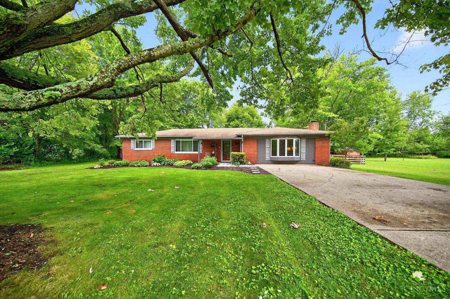 5744 Melody Lane