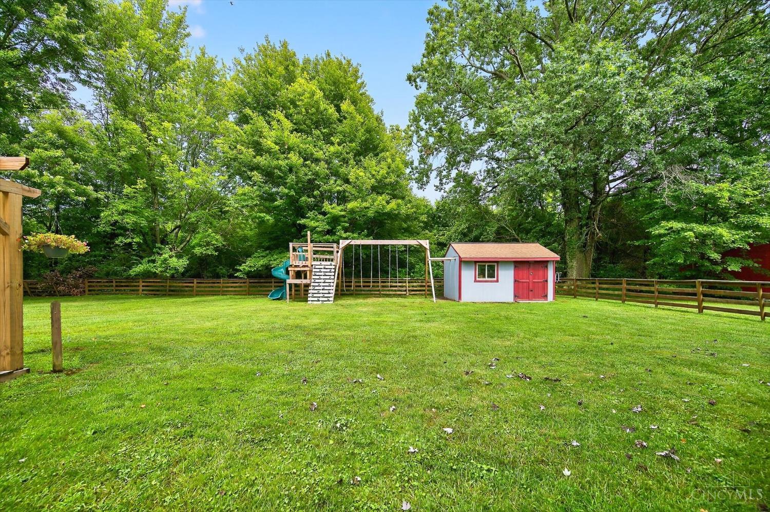 5744 Melody Lane