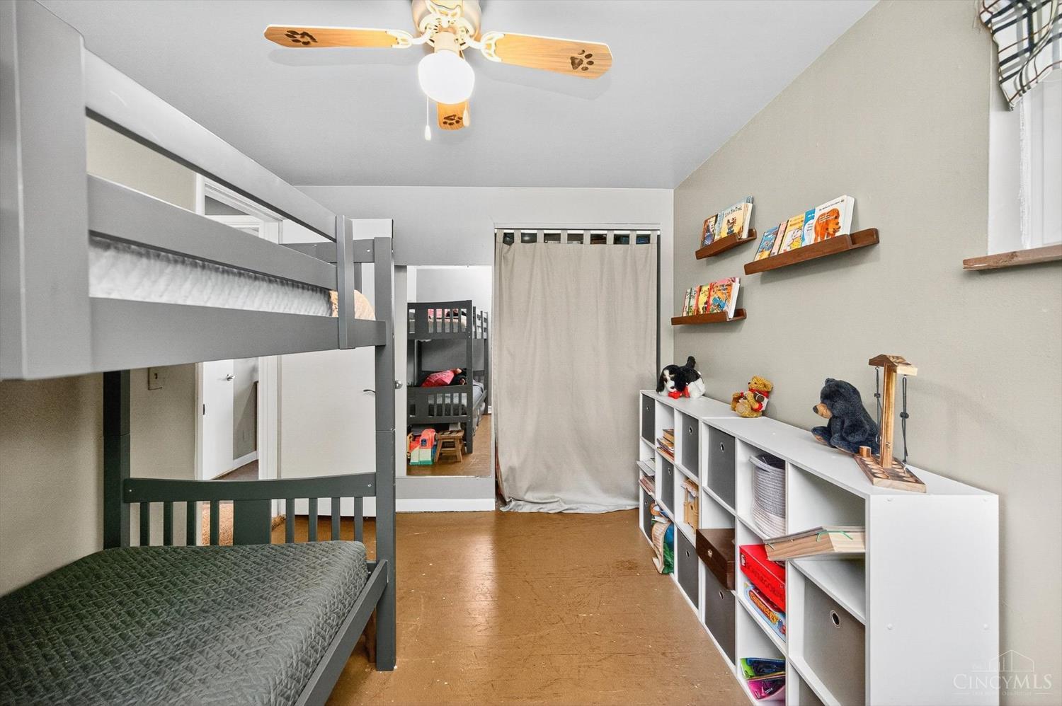 5744 Melody Lane