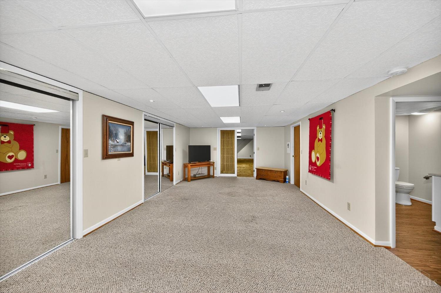 9220 Dick Road