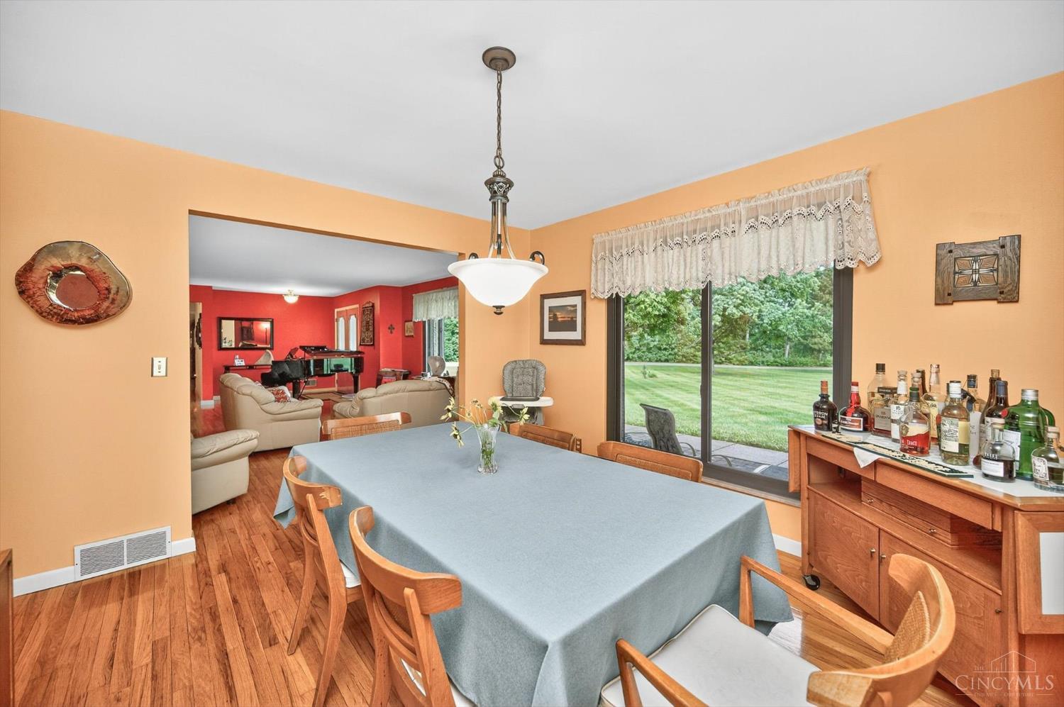9220 Dick Road