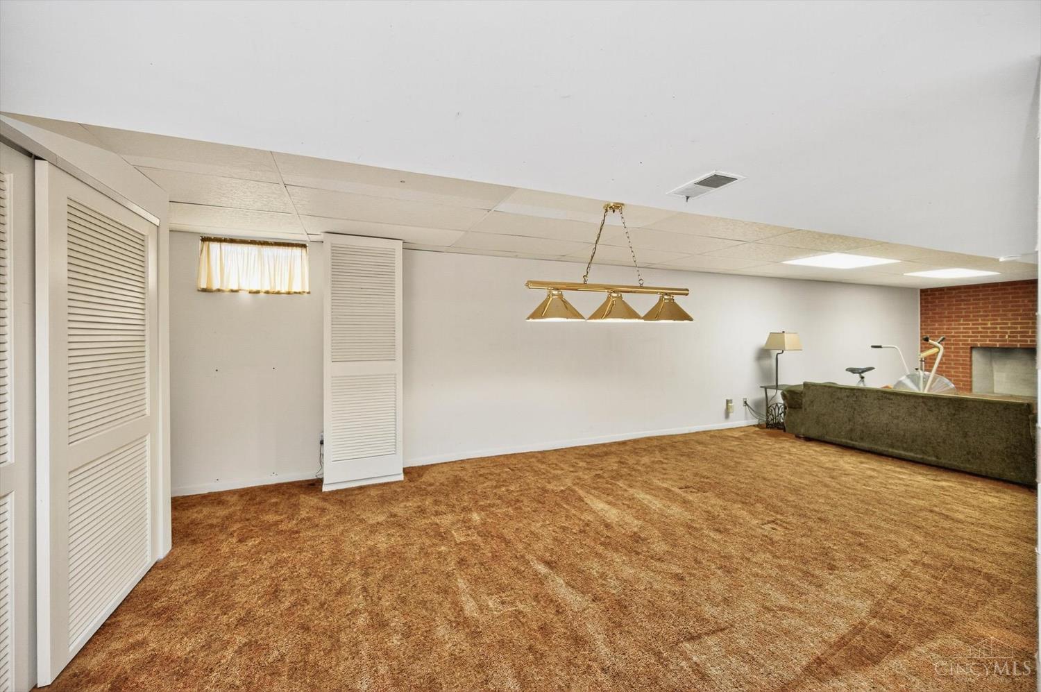 9220 Dick Road