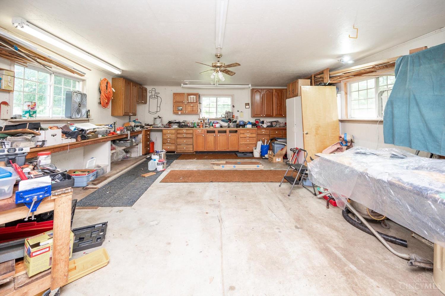 9220 Dick Road