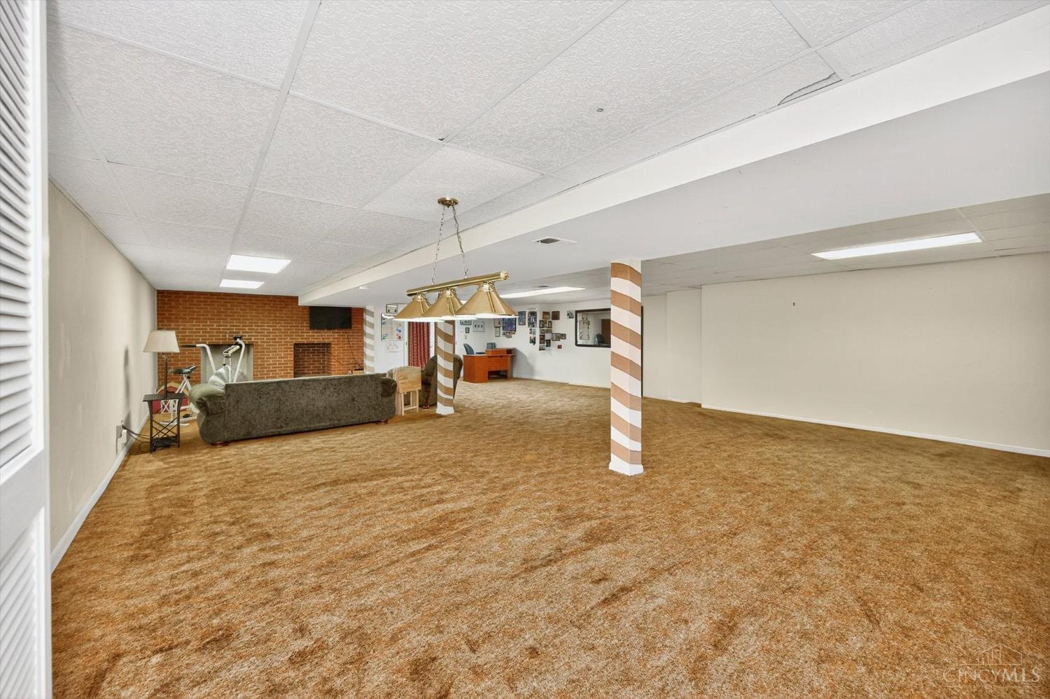 9220 Dick Road