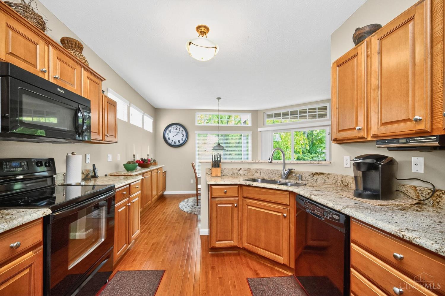 1214 Feather Trail