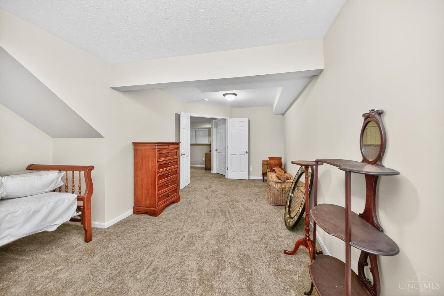 1214 Feather Trail