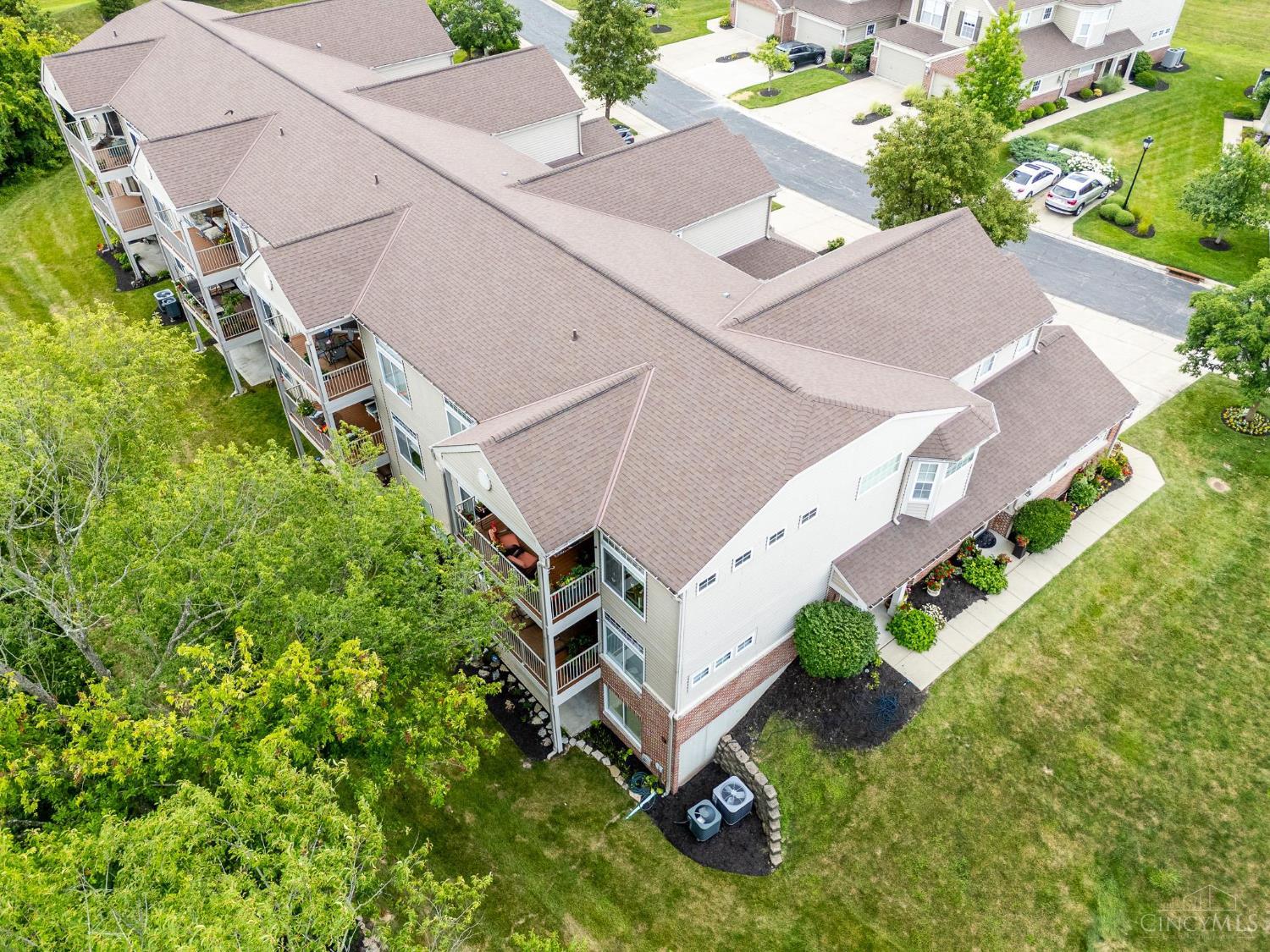 1214 Feather Trail