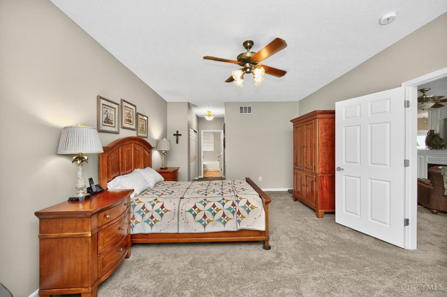 1214 Feather Trail