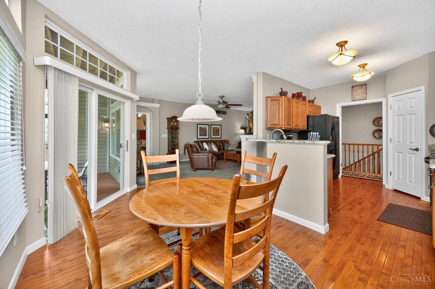 1214 Feather Trail