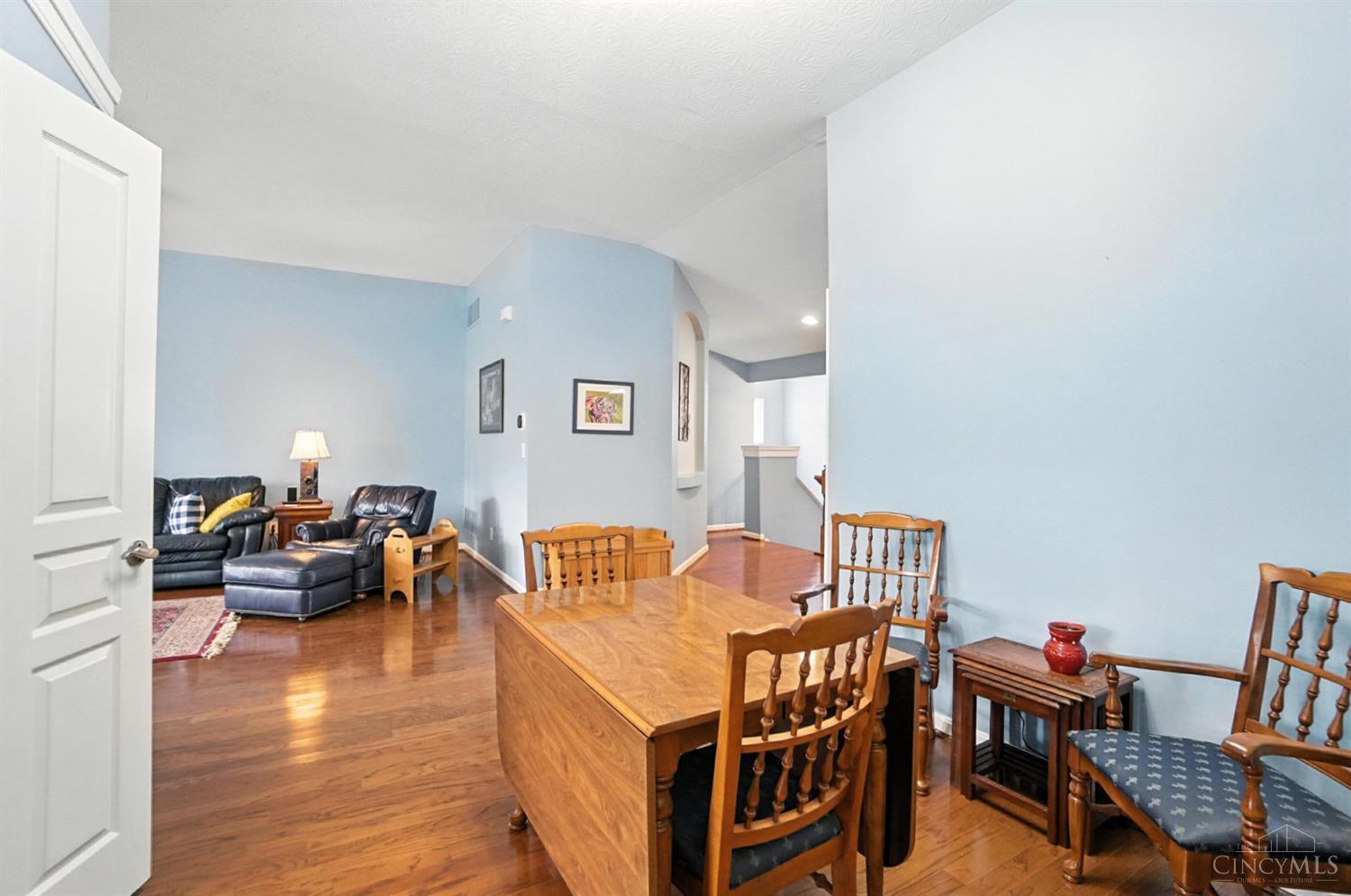 1194 Feather Trail