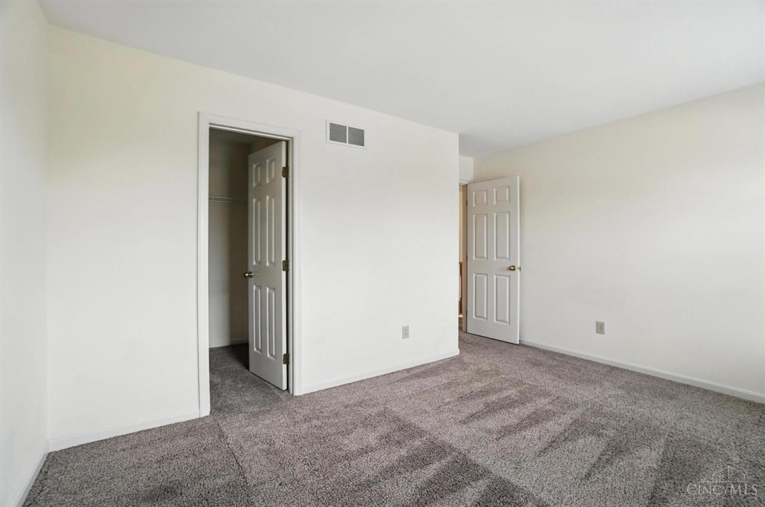 5034 Birchwood Farms Drive