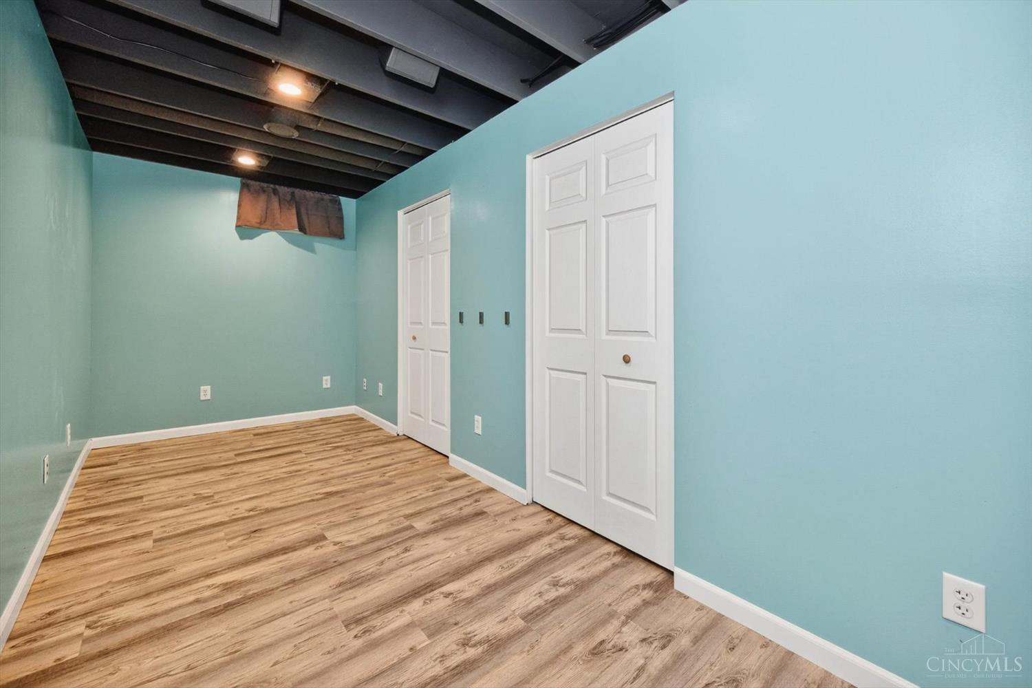 809 Emerald Drive