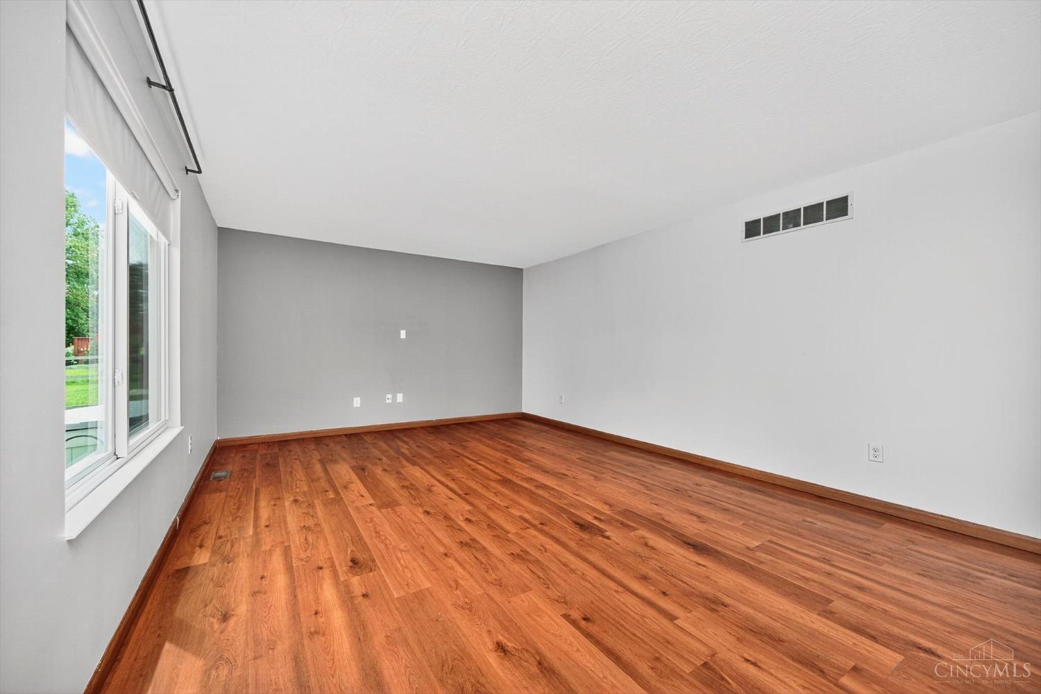809 Emerald Drive