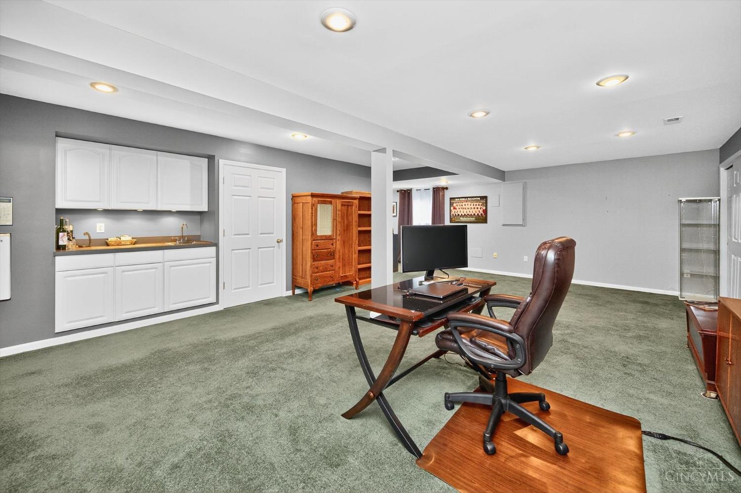 1672 River Shore Court