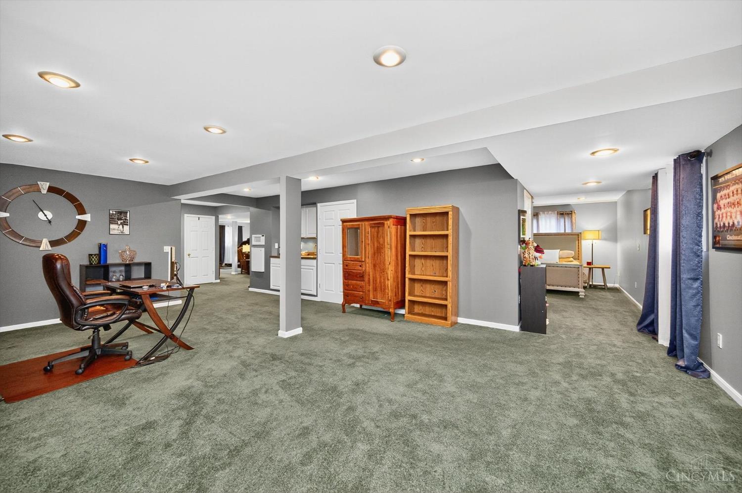 1672 River Shore Court