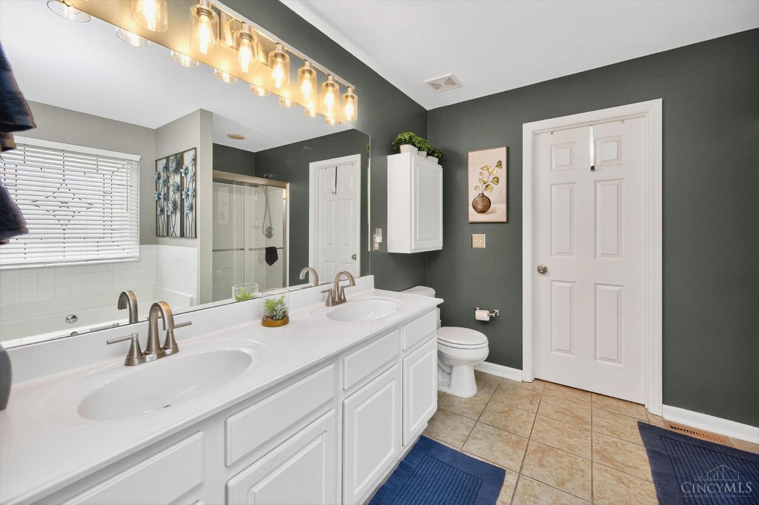 1672 River Shore Court