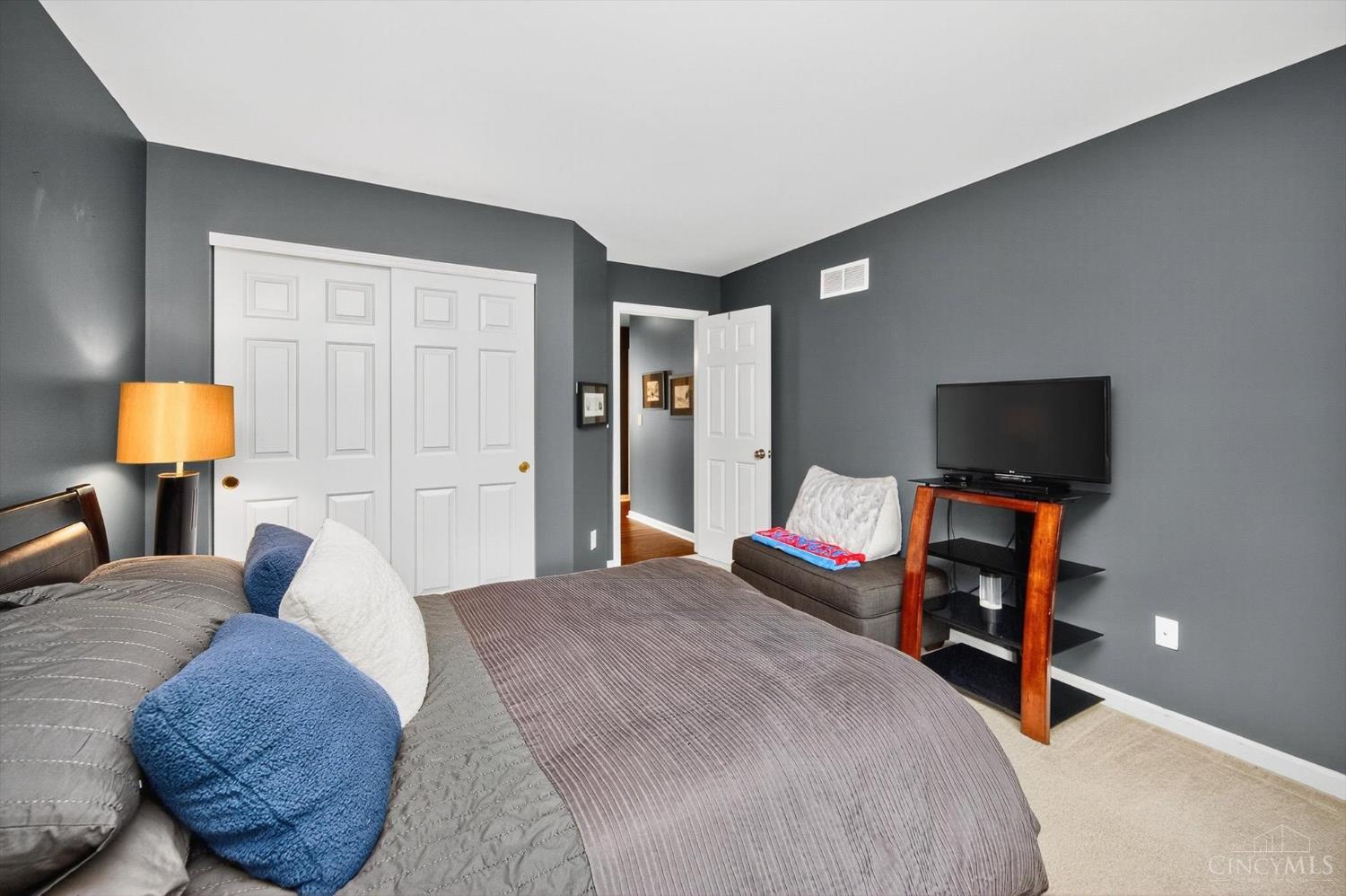 1672 River Shore Court