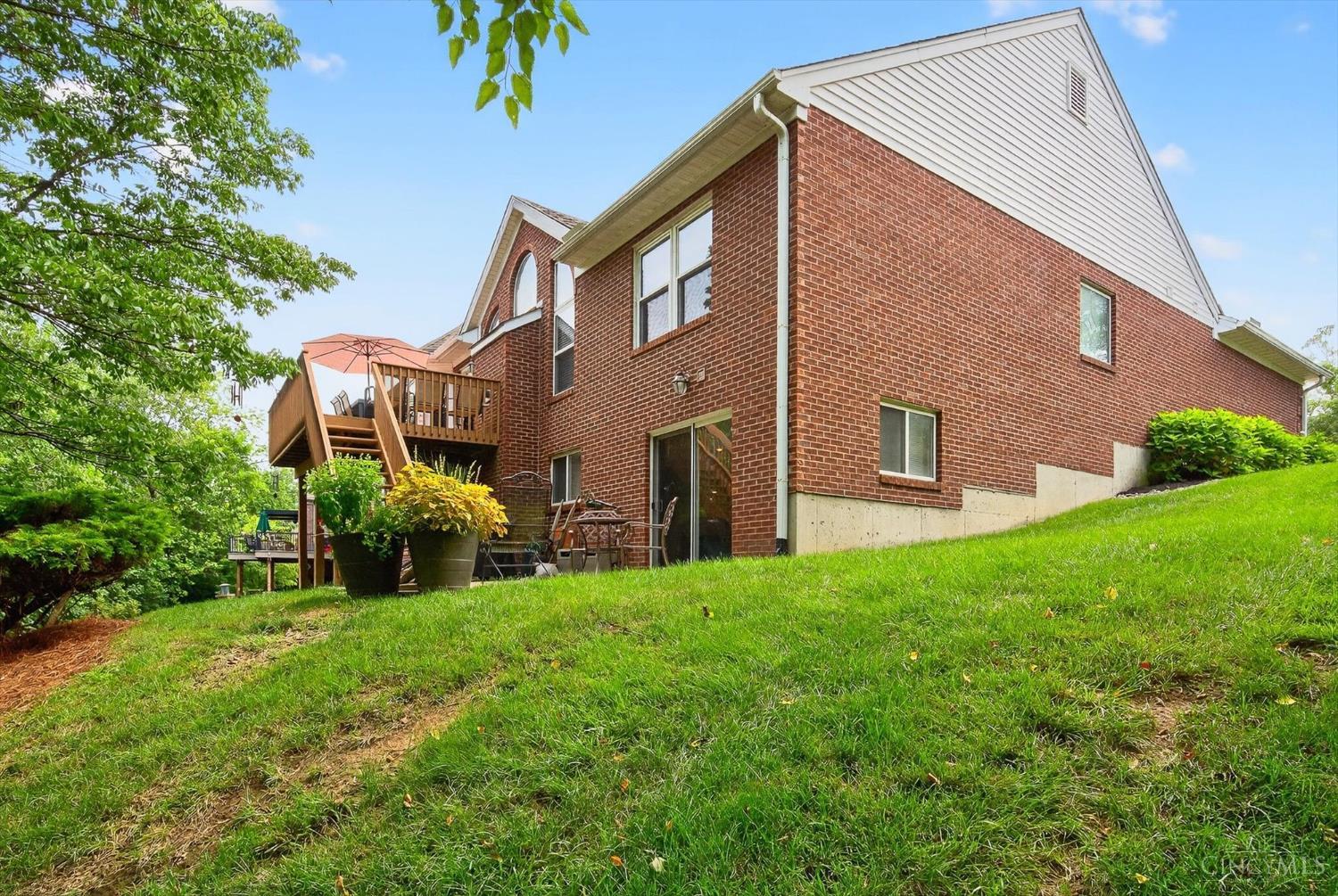 1672 River Shore Court