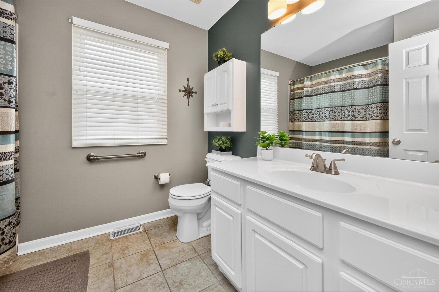 1672 River Shore Court