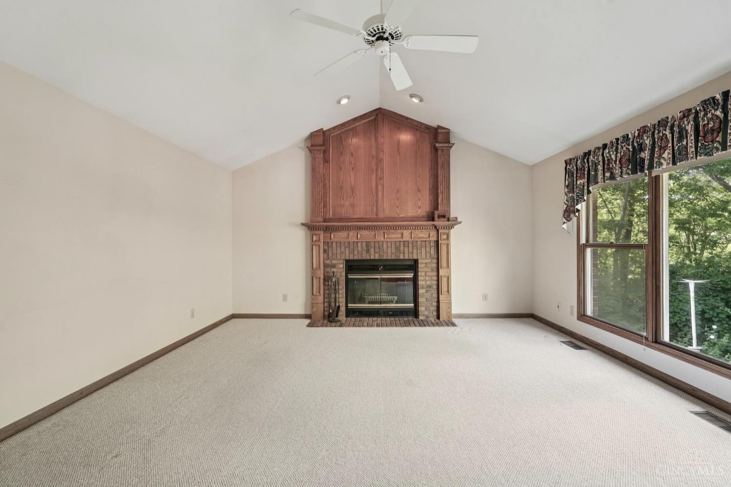 9123 Cascara Drive