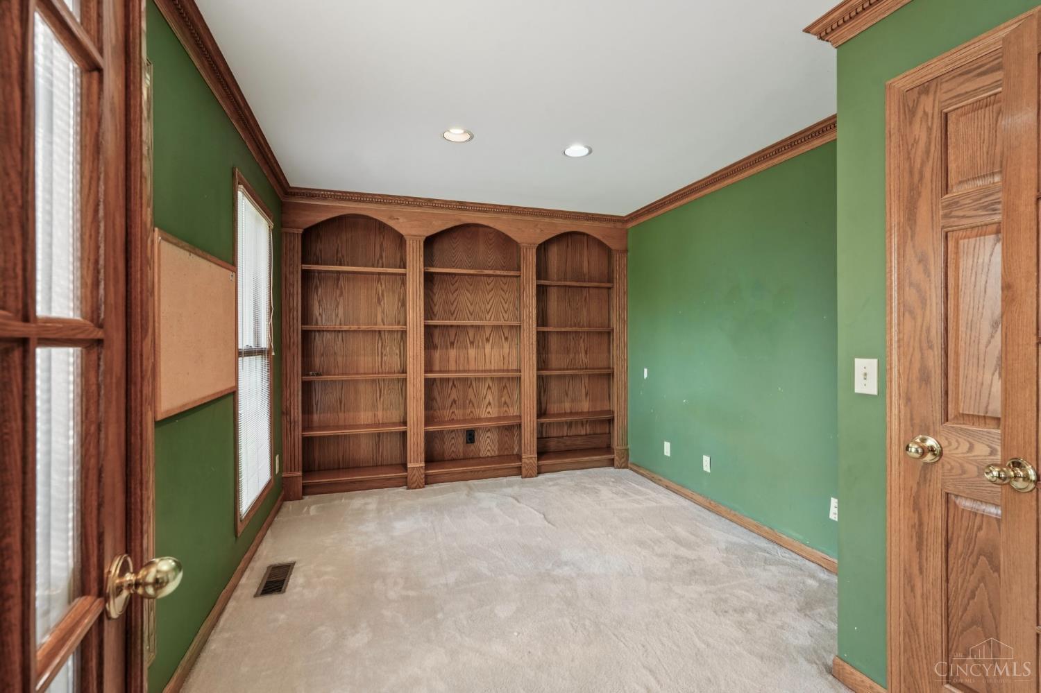 9123 Cascara Drive
