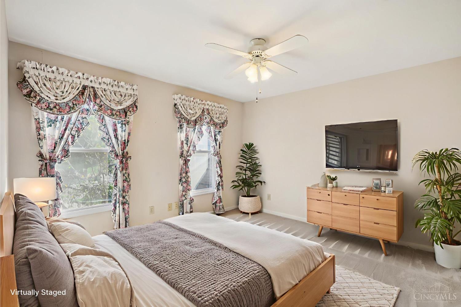 9123 Cascara Drive