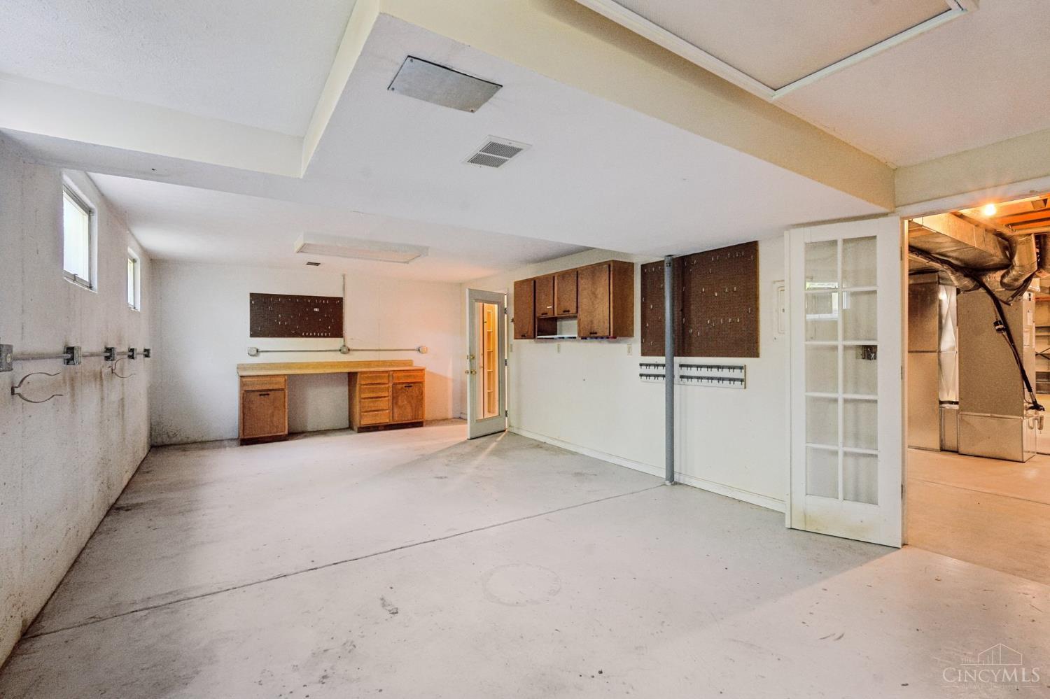 9123 Cascara Drive