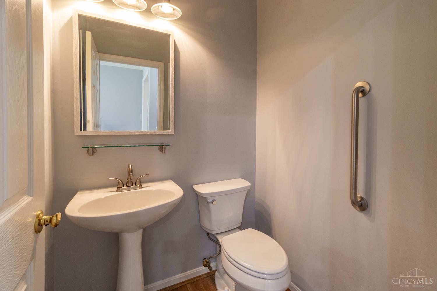 7553 Twin Lakes Drive