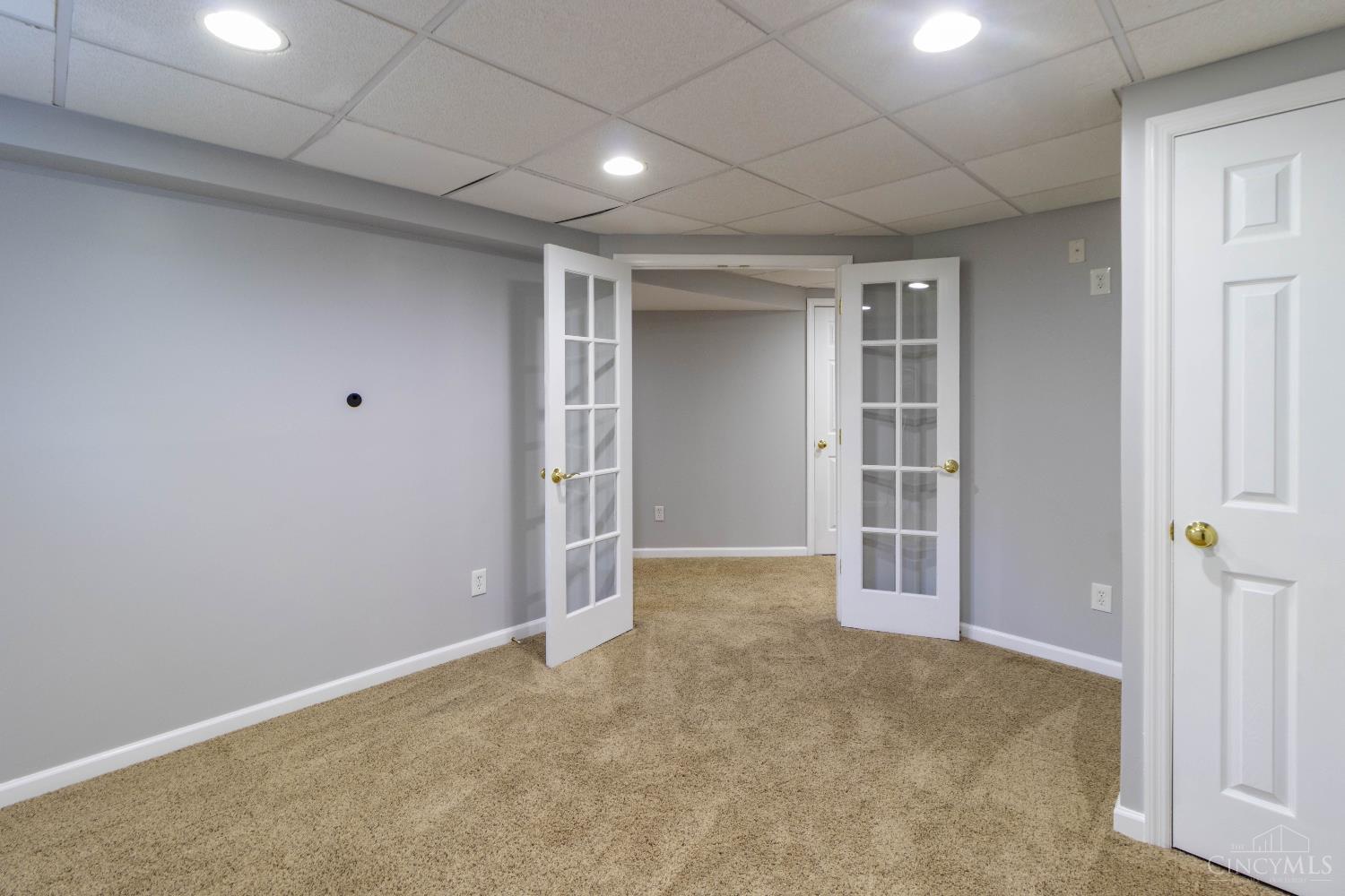 7553 Twin Lakes Drive