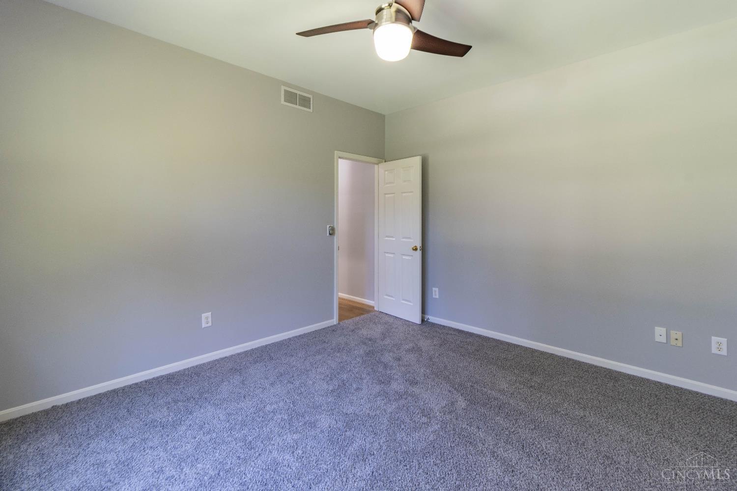 7553 Twin Lakes Drive