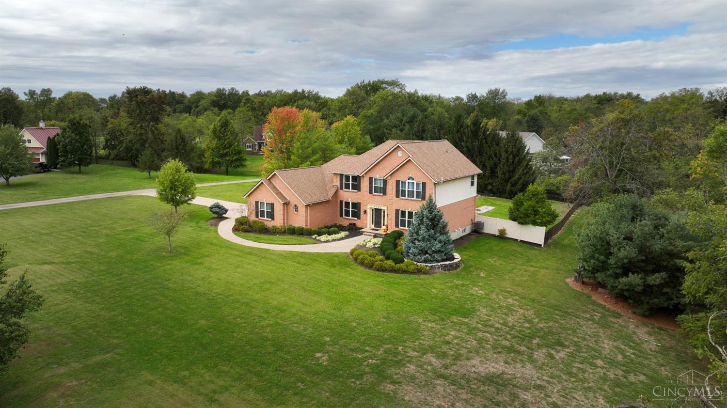 7553 Twin Lakes Drive