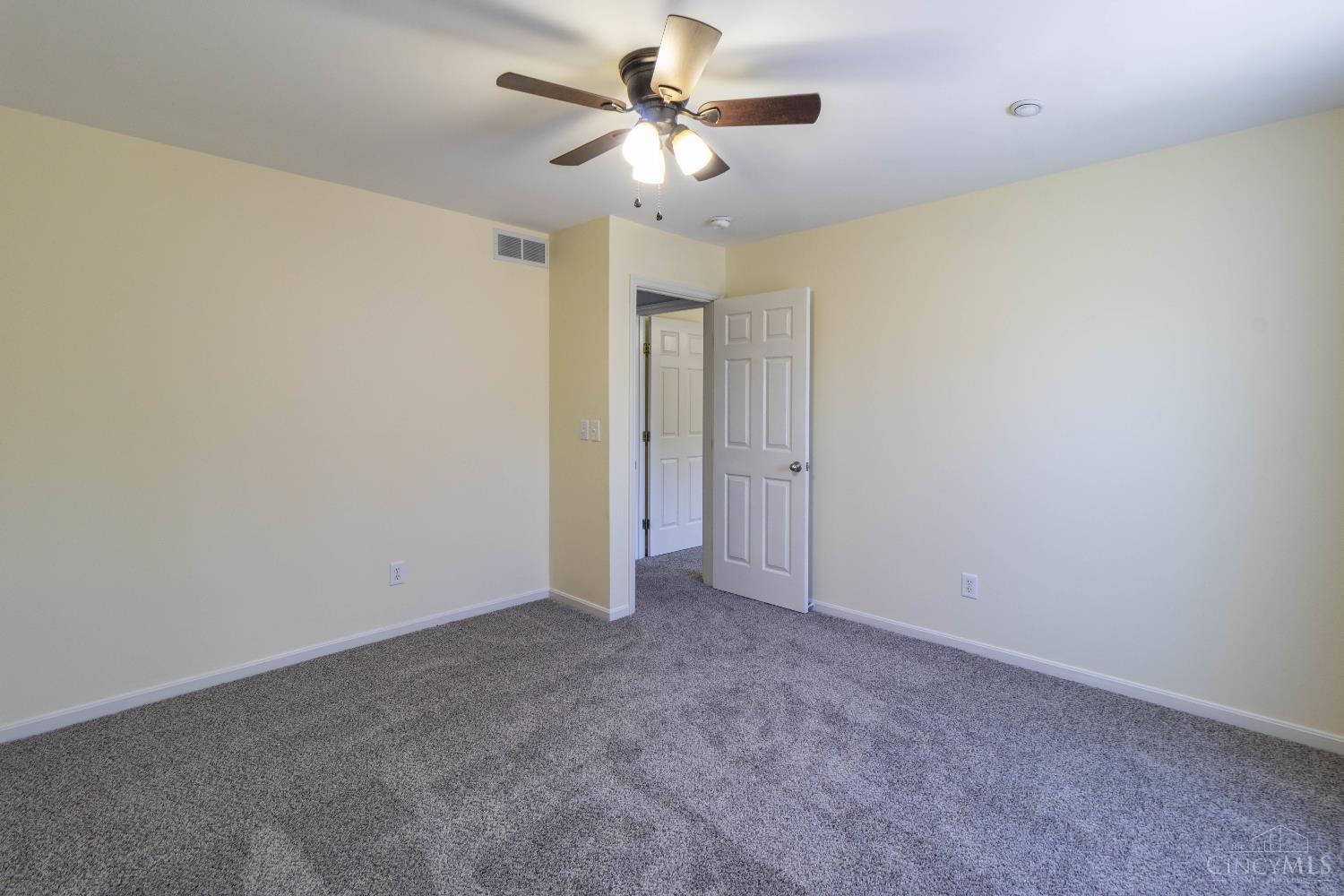 7553 Twin Lakes Drive