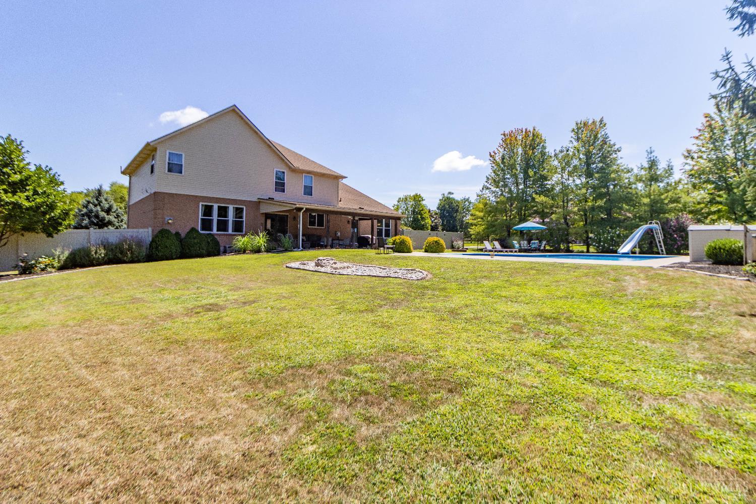 7553 Twin Lakes Drive