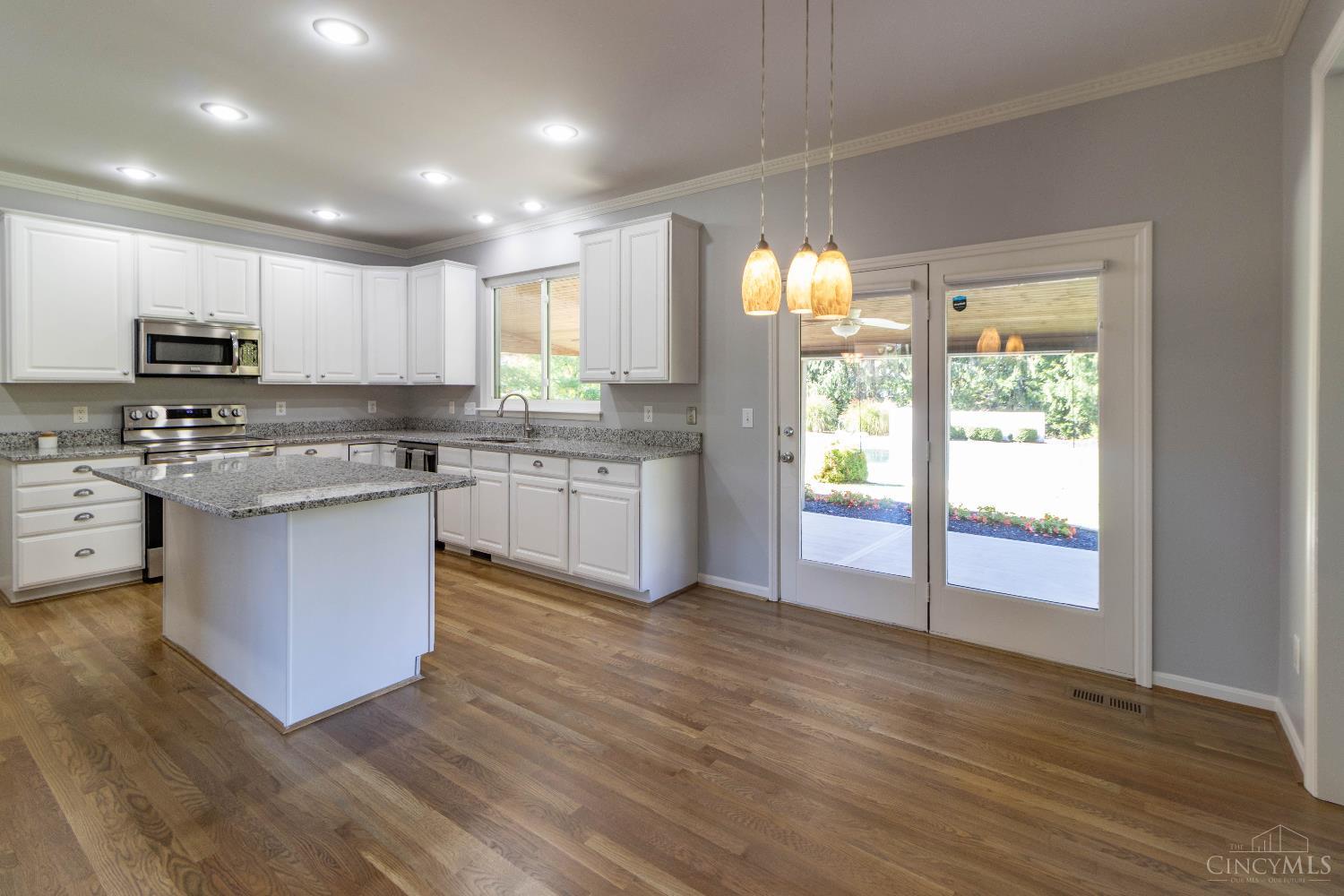 7553 Twin Lakes Drive