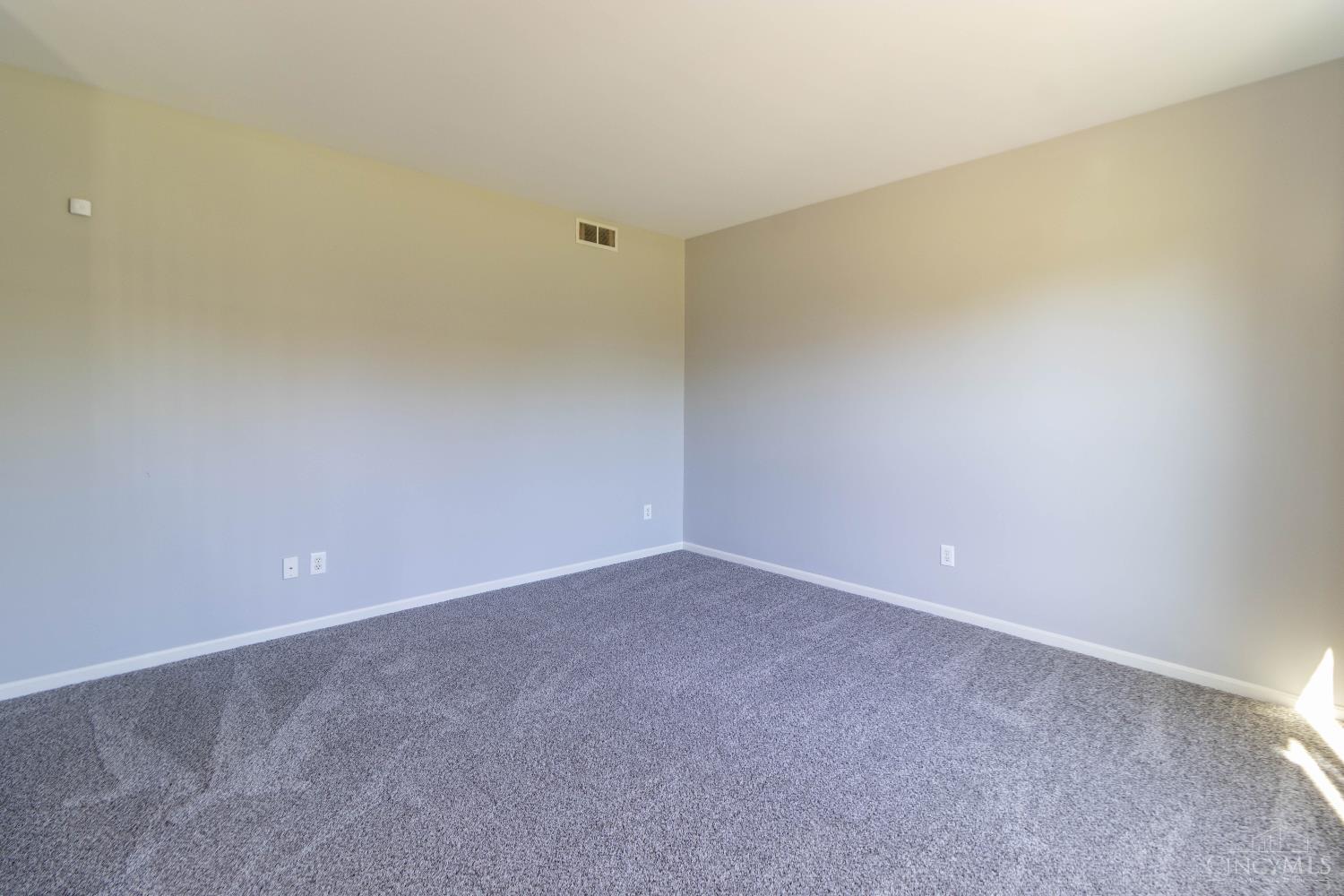 7553 Twin Lakes Drive