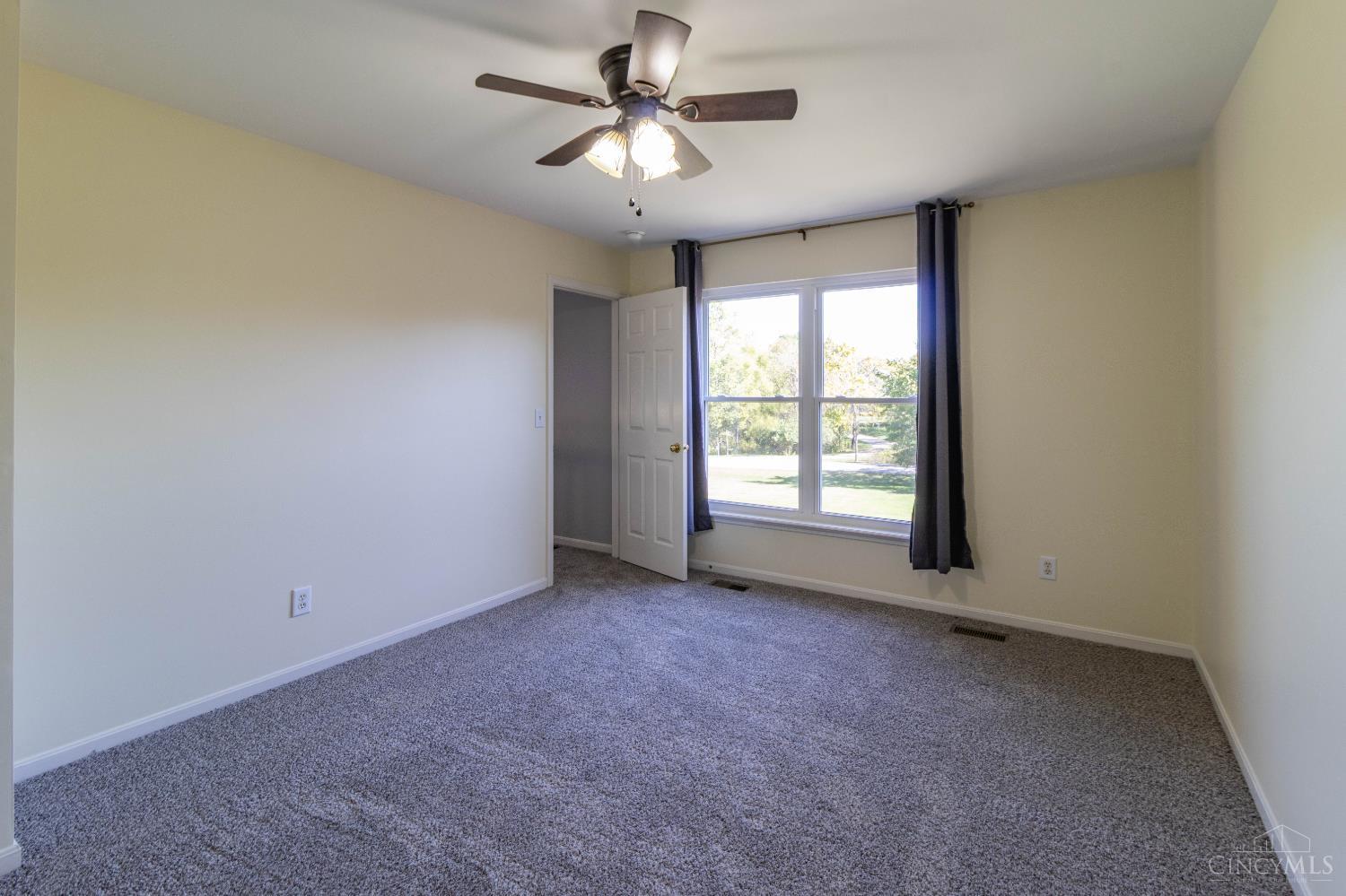 7553 Twin Lakes Drive