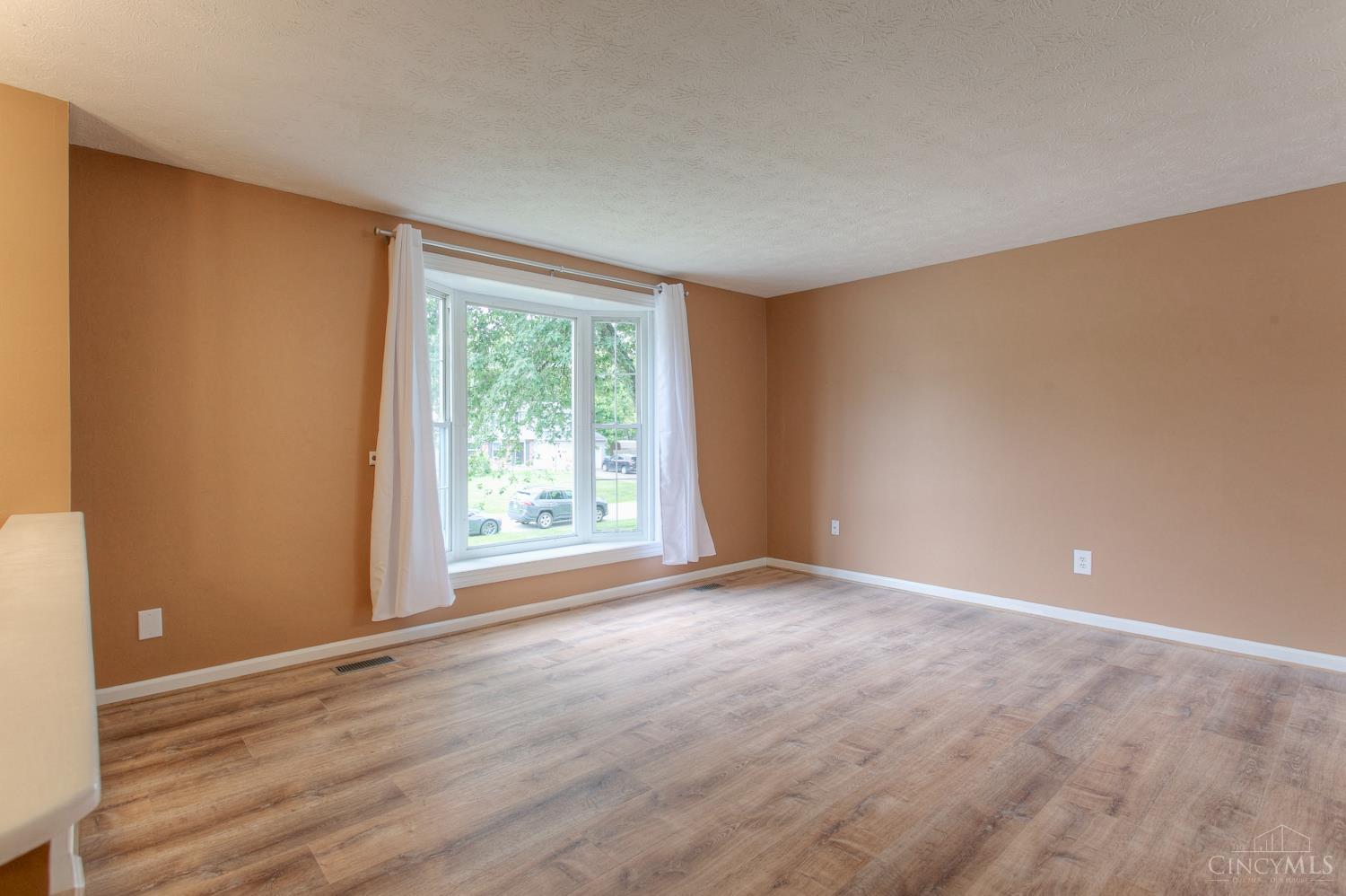 5757 Richland Circle