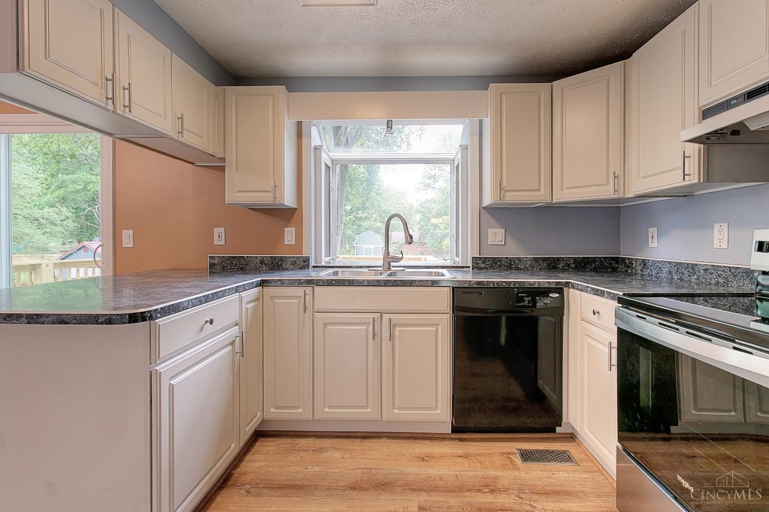 5757 Richland Circle