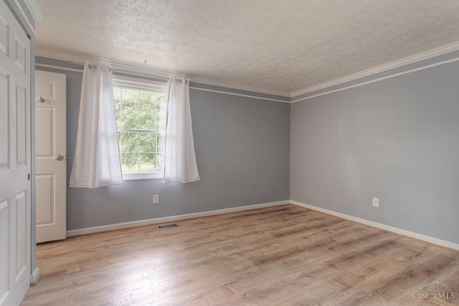 5757 Richland Circle