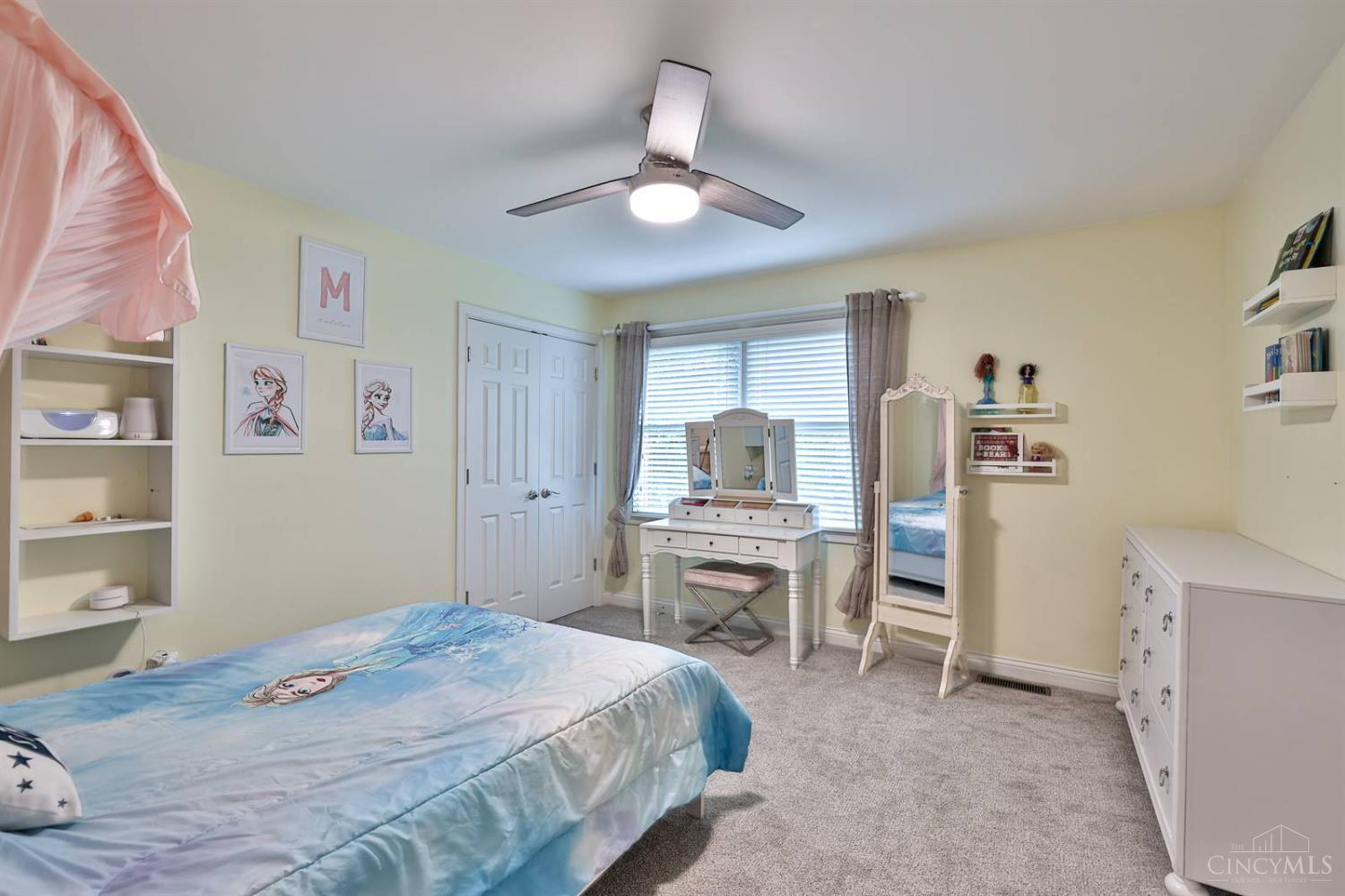 1271 Aintree Court