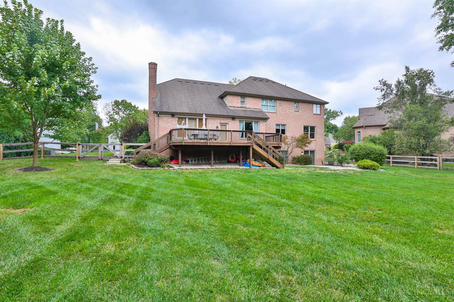 1271 Aintree Court