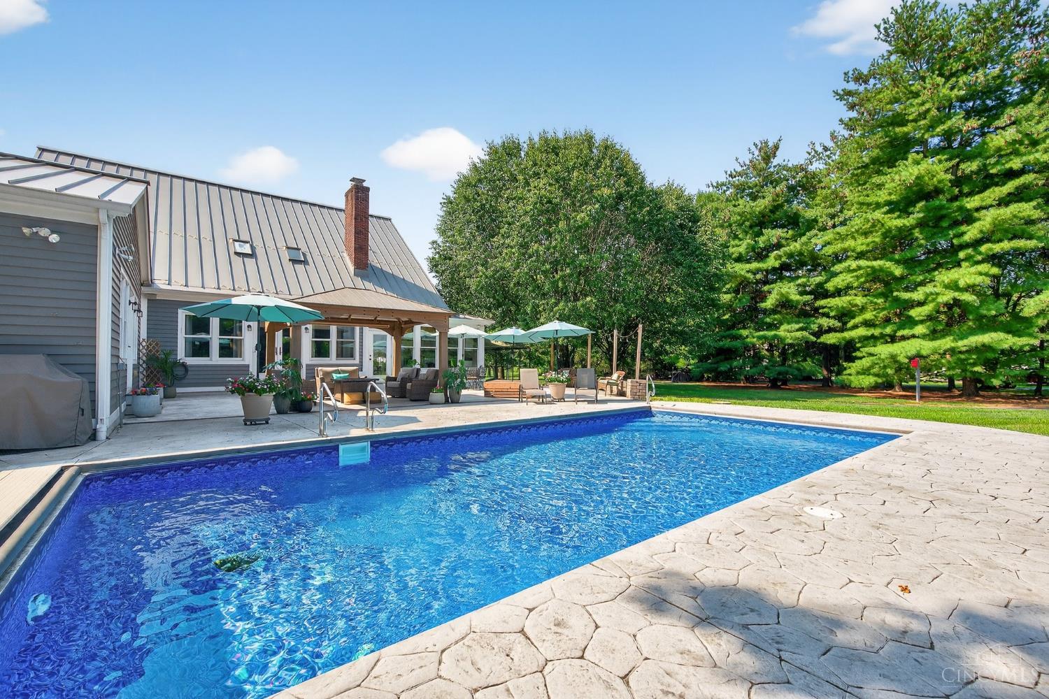 4649 Cox Smith Road