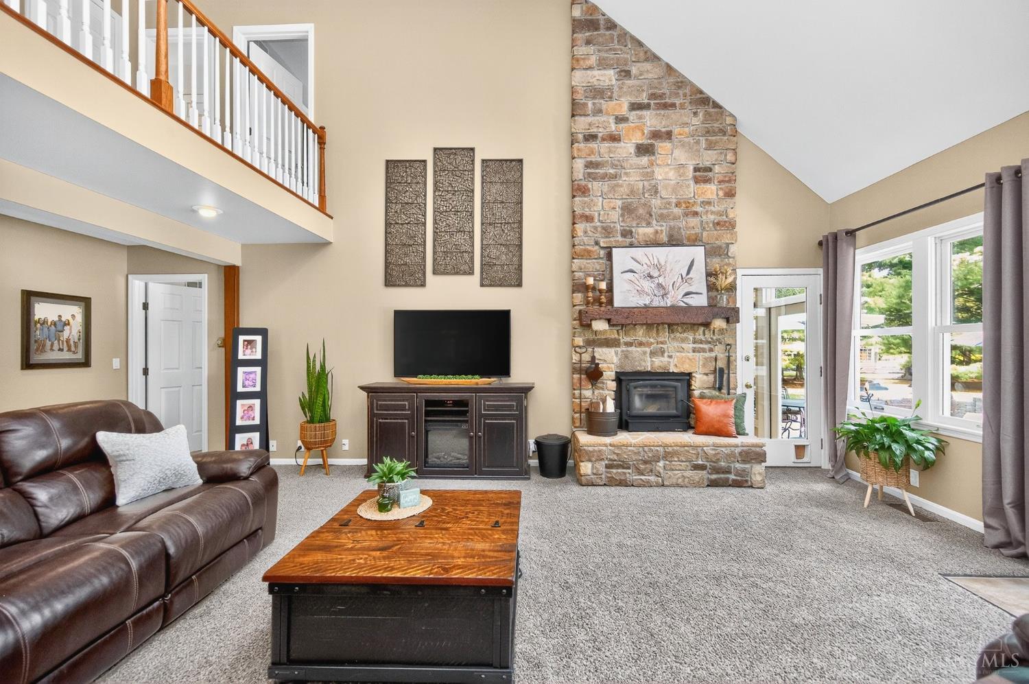 4649 Cox Smith Road